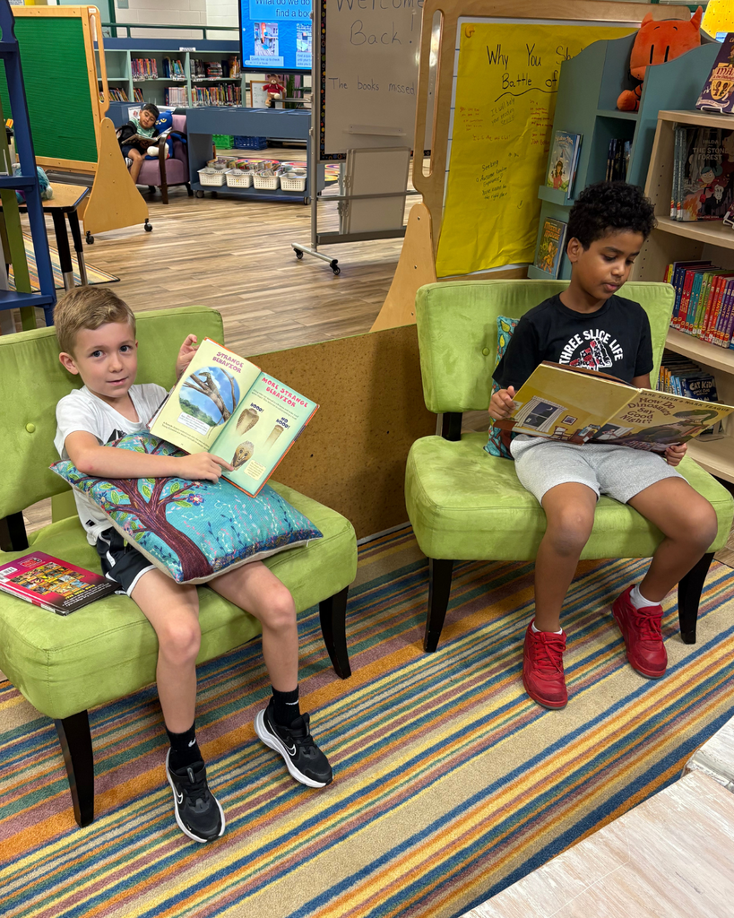 2nd grade in library