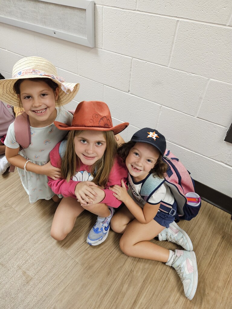 Hatday20264