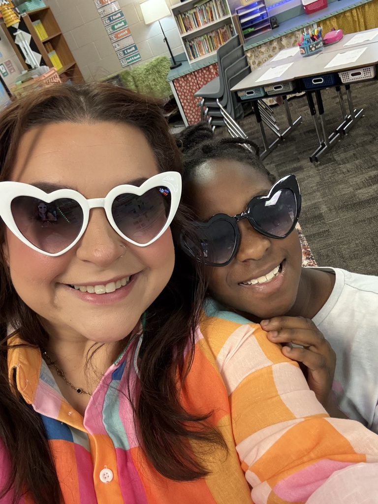 Sunglassdaycontinued269
