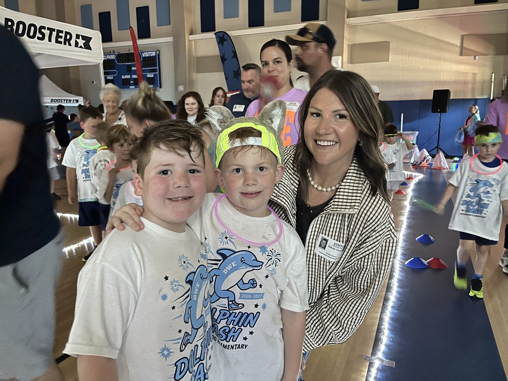 DWE Boosterthon Glow Run
