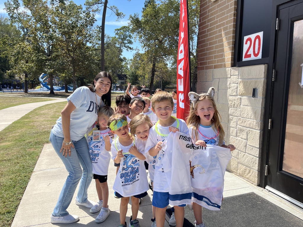DWE Boosterthon Glow Run