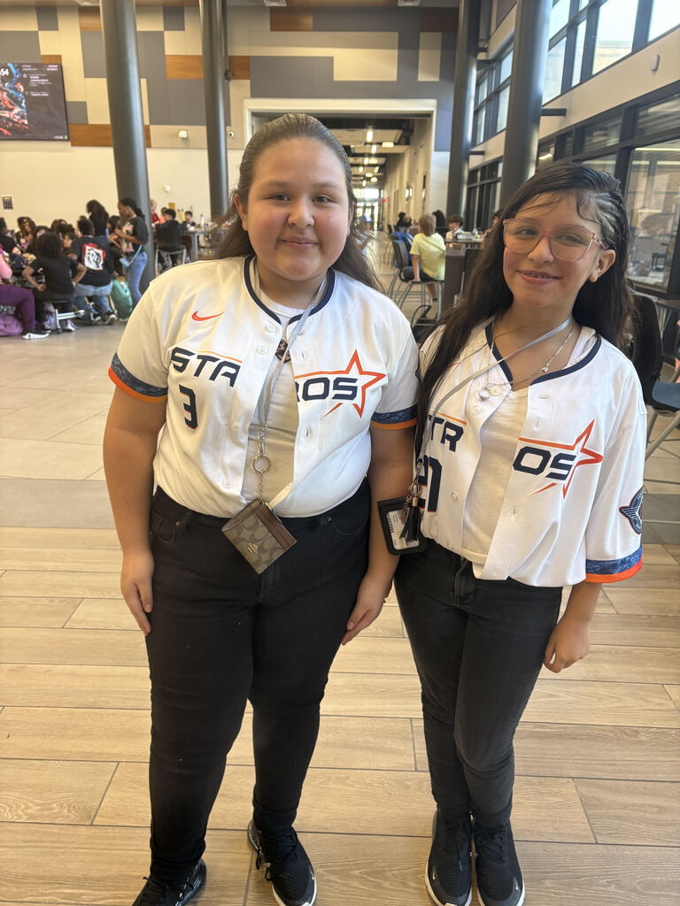 girl duo astros