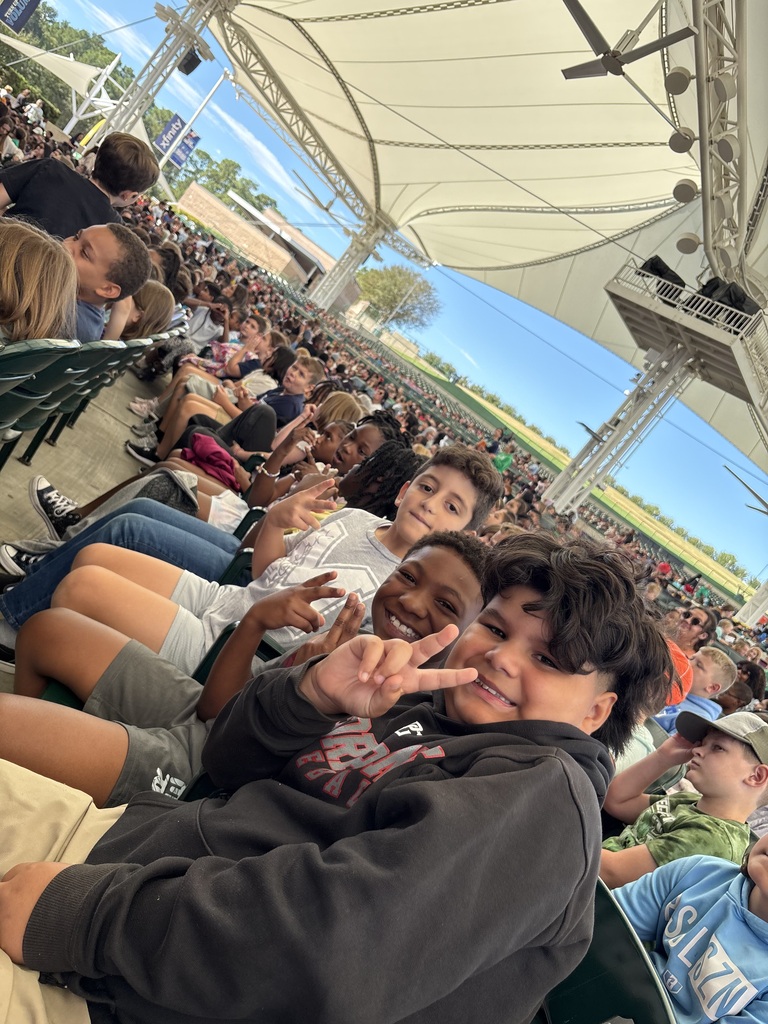 Monarch Chamber concert 4th grade field trip