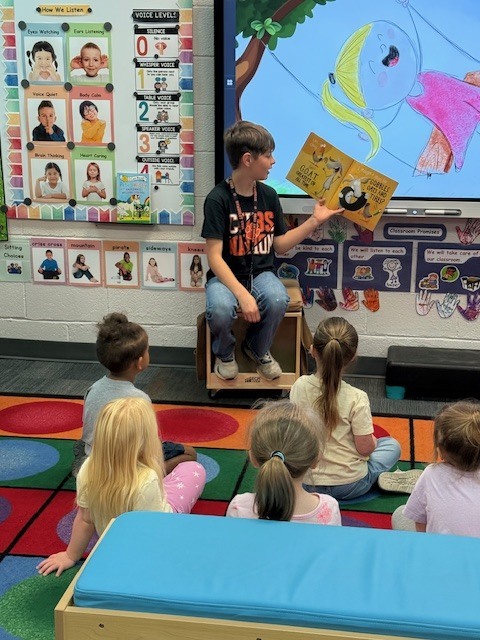Reading to preschool 