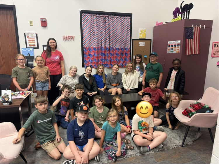 2nd Graders with the High School Intro class