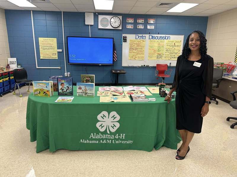 One of our community partners representing 4-H.