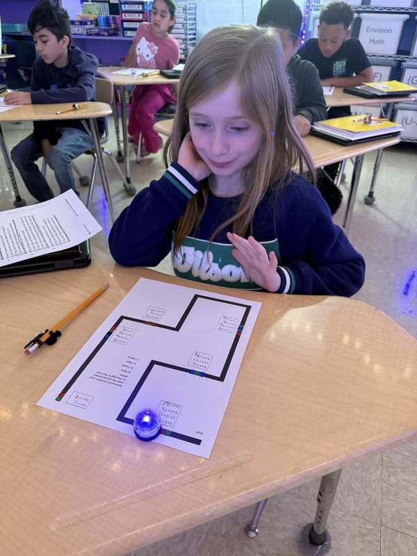 Student in Ms. Barksdale's class learning coding with Ozobots