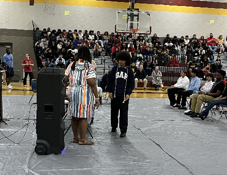 Juan Solis-Juan receives his  NJHS cord 