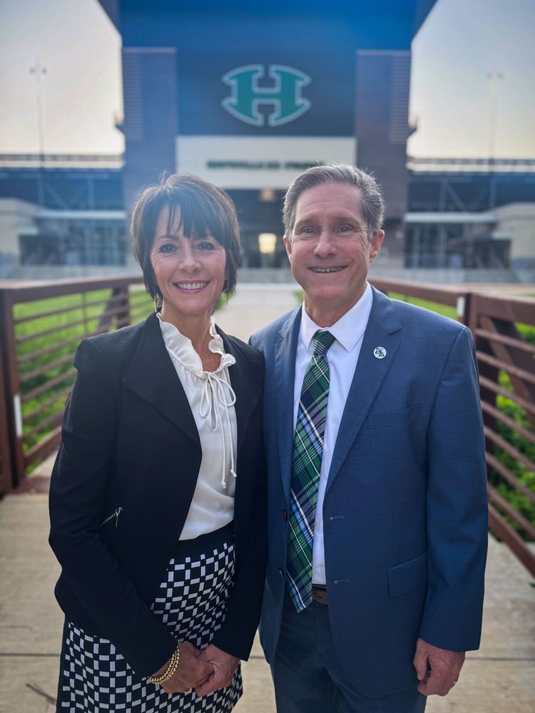 Photo of Dr. Sheppard and wife Donna.