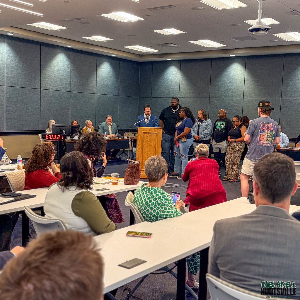 Wide shot showing the crowded room T'vondre Sweat Getting the Key to the City