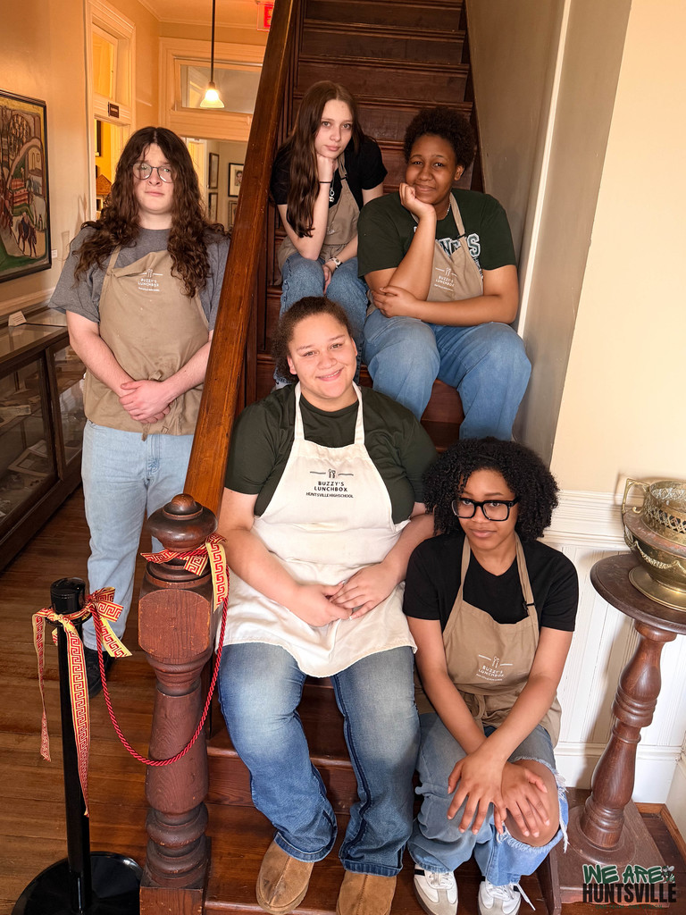 The Buzzy's Lunchbox Volunteers