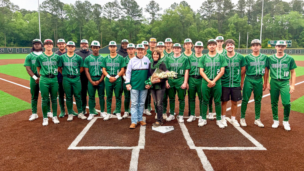 Team photo with donna and scott sheppard