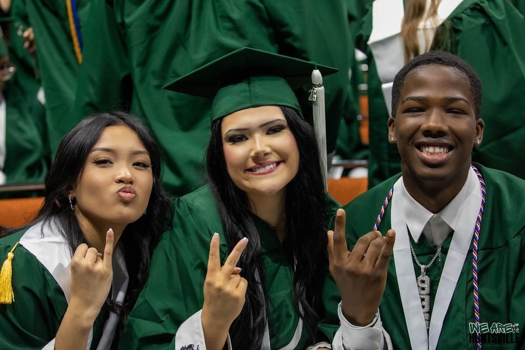 3 grads