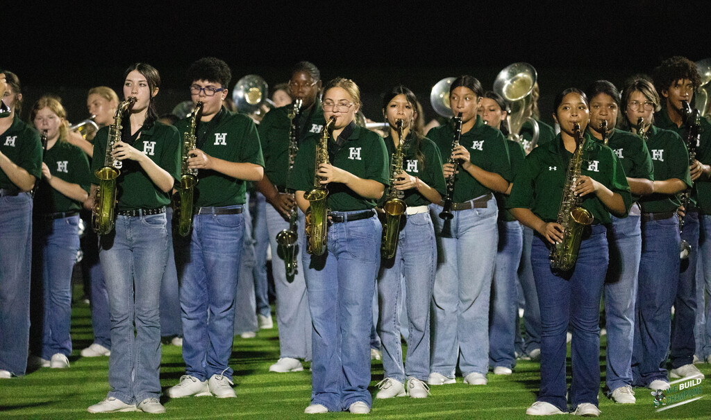band peforming halftime