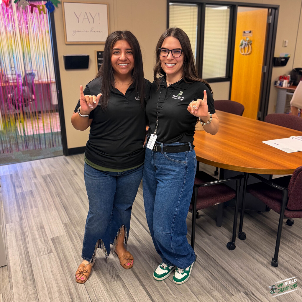 Business office ladies in Buyers Group