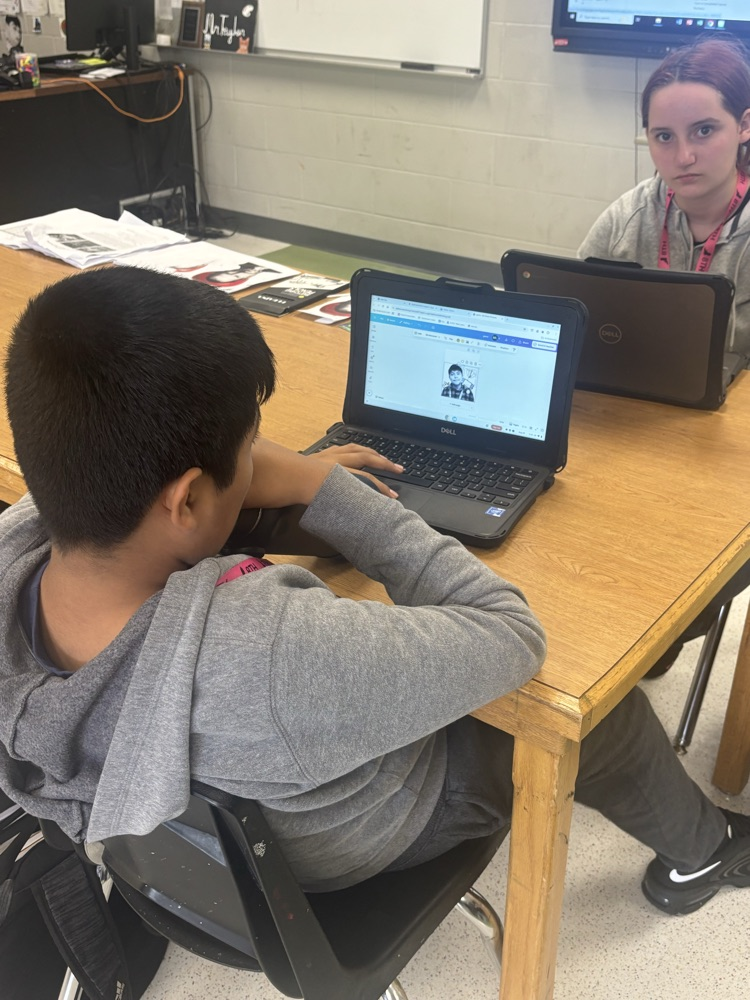 HMS students learning