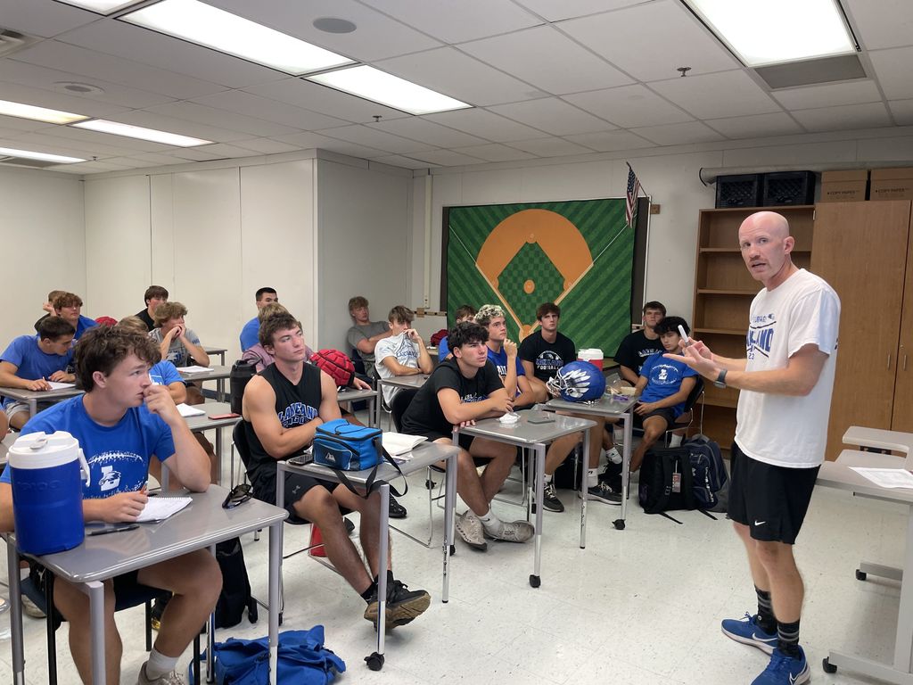 Fall sports begin for HVS Students