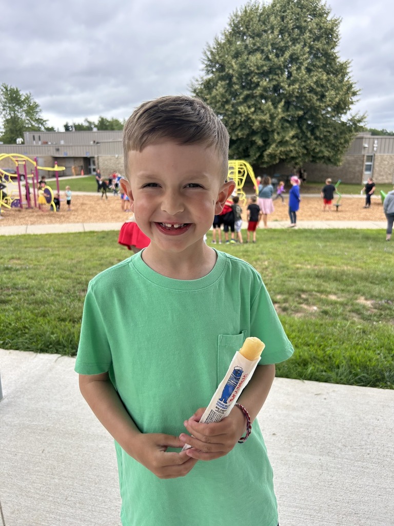 Students at the Popsicles with Friends event at Oxbow