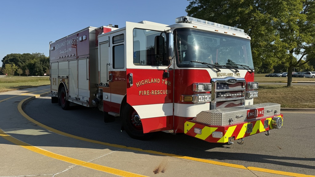 Highland Township Fire Truck comes to Heritage