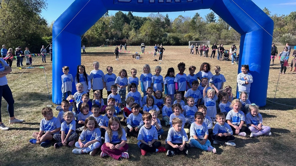 Group of students at Fun Run