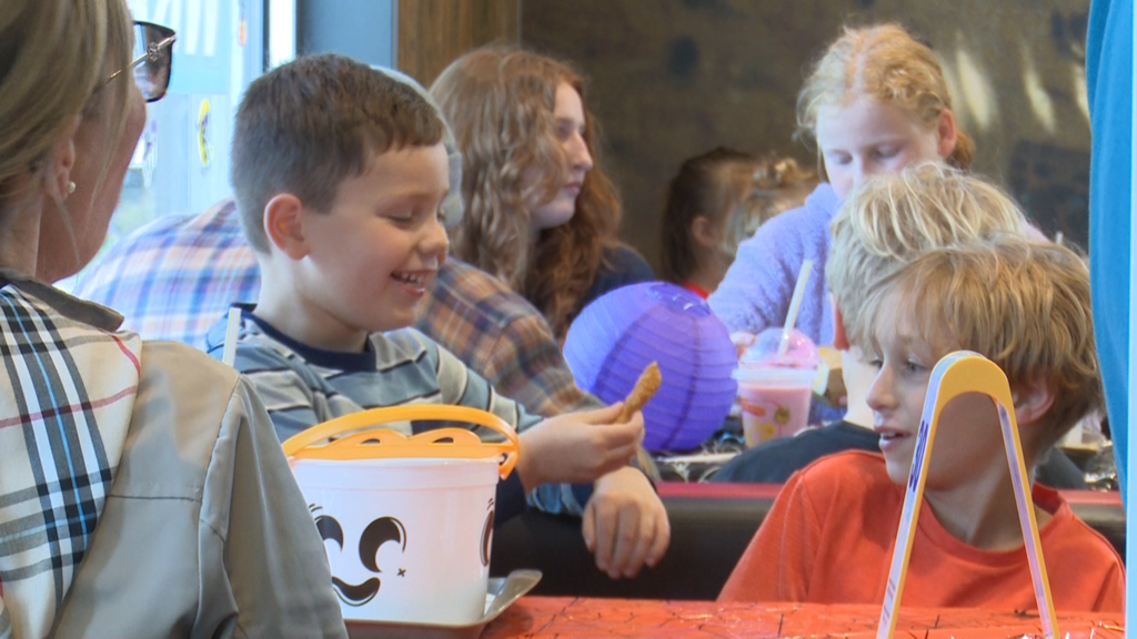 Photo of students at McDonald's event  - teachers  serve up your favorite while raising funds for Lakewood school!