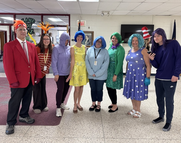 Happy Halloween from Muir! Congrats to our costume contest winners and thank to Student Council for putting on an awesome Halloween Dance! #wearemuir