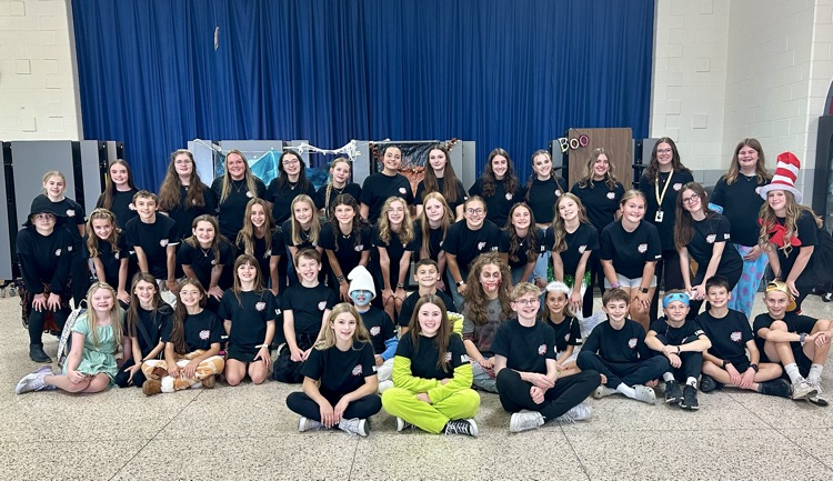 Happy Halloween from Muir! Congrats to our costume contest winners and thank to Student Council for putting on an awesome Halloween Dance! #wearemuir