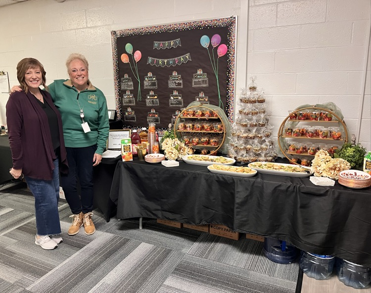 Thank you to the Worthington family for spoiling our staff and for kicking off our Adopt a Lounge with a wonderful breakfast catered by the Wardell Manor Family Farm! #wearemuir