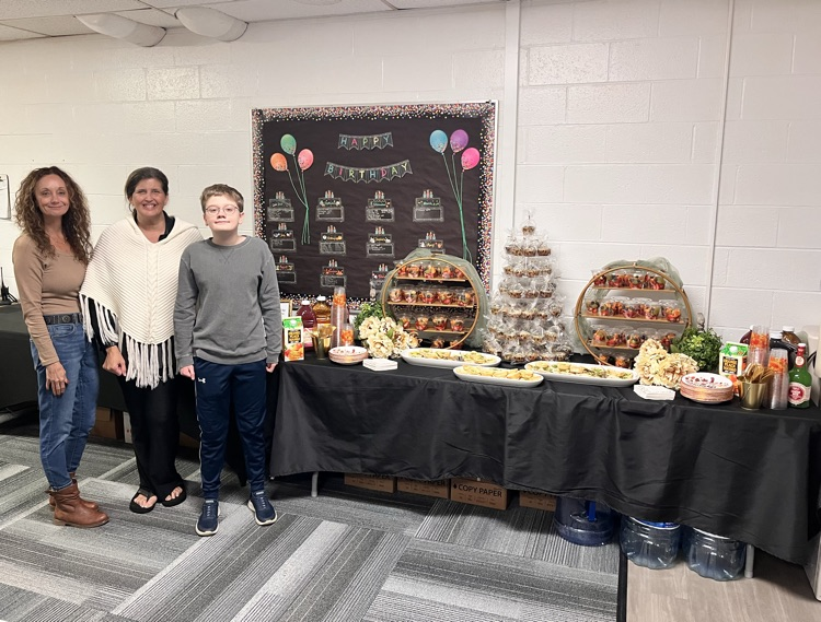 Thank you to the Worthington family for spoiling our staff and for kicking off our Adopt a Lounge with a wonderful breakfast catered by the Wardell Manor Family Farm! #wearemuir
