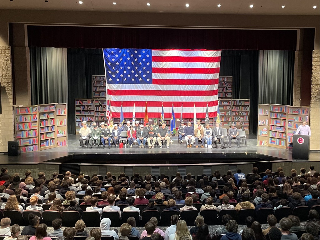 Milford High school celebrate veterans