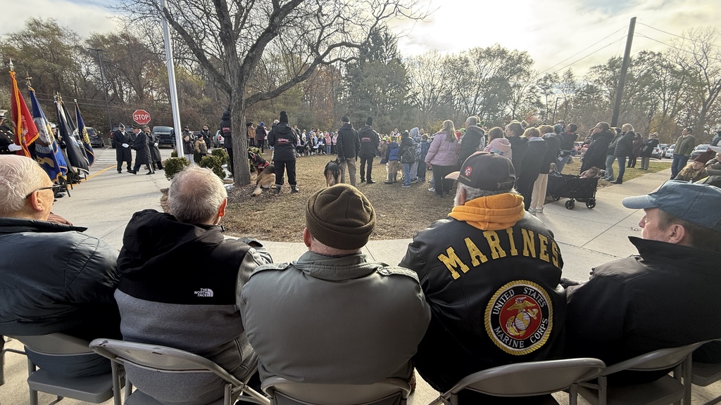 Veterans Day ceremony held at Kurtz Elementary 