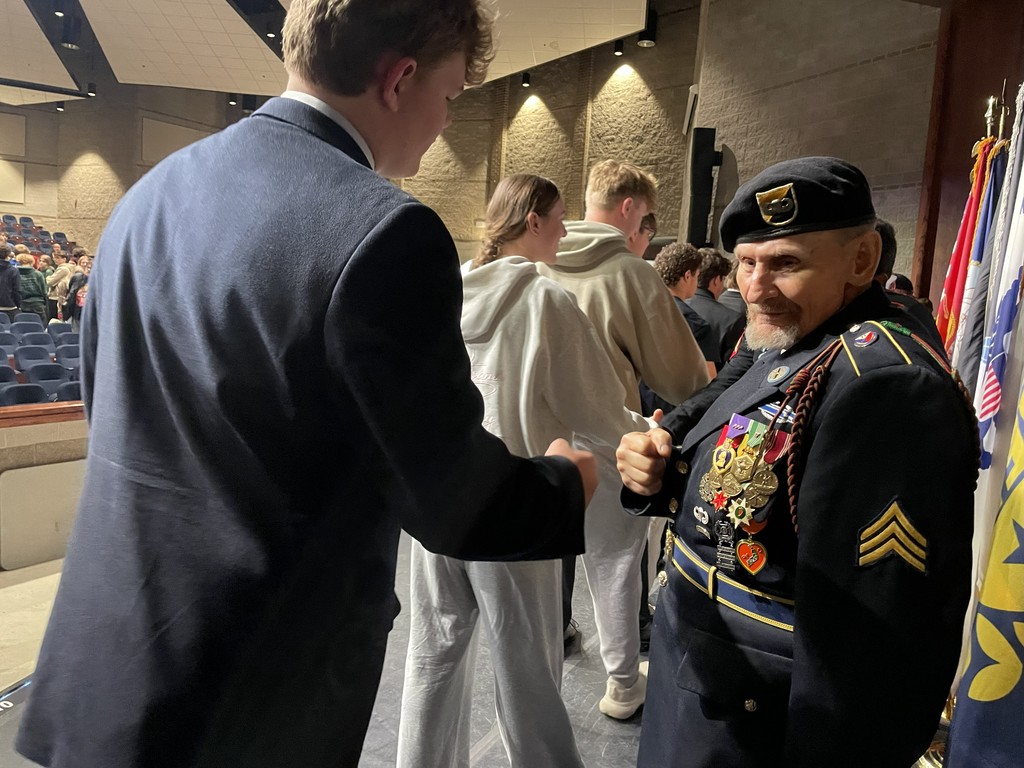 Veterans Day ceremony held at Lakeland High School