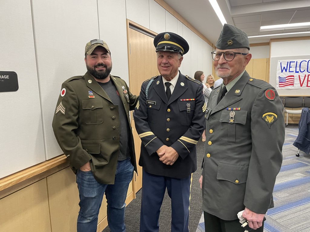 Veterans Day ceremony held at Lakeland High School