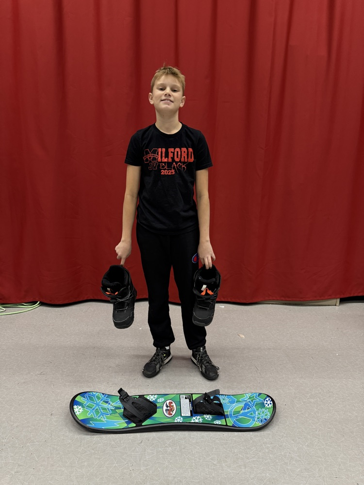 6th grade Communication Arts students took to the stage to teach others “How To” do some really cool things today. Great job Colts! #wearemuir