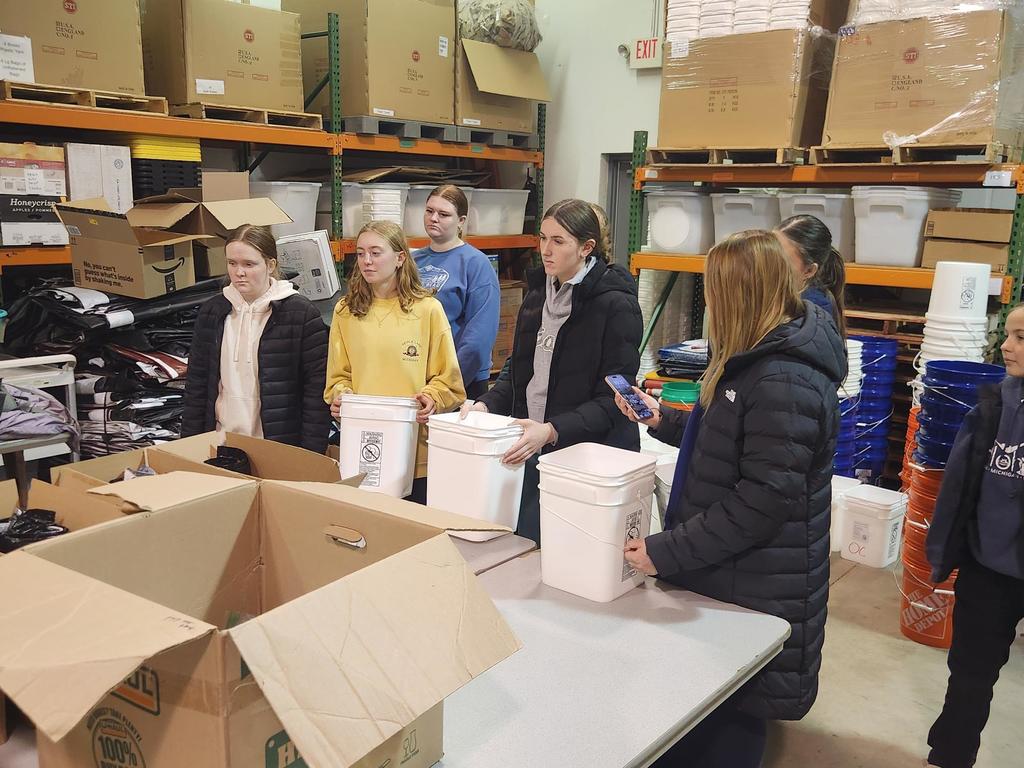 Lakeland National Honor Society fills disaster buckets for support