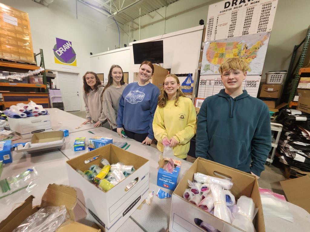 Lakeland National Honor Society fills disaster buckets for support