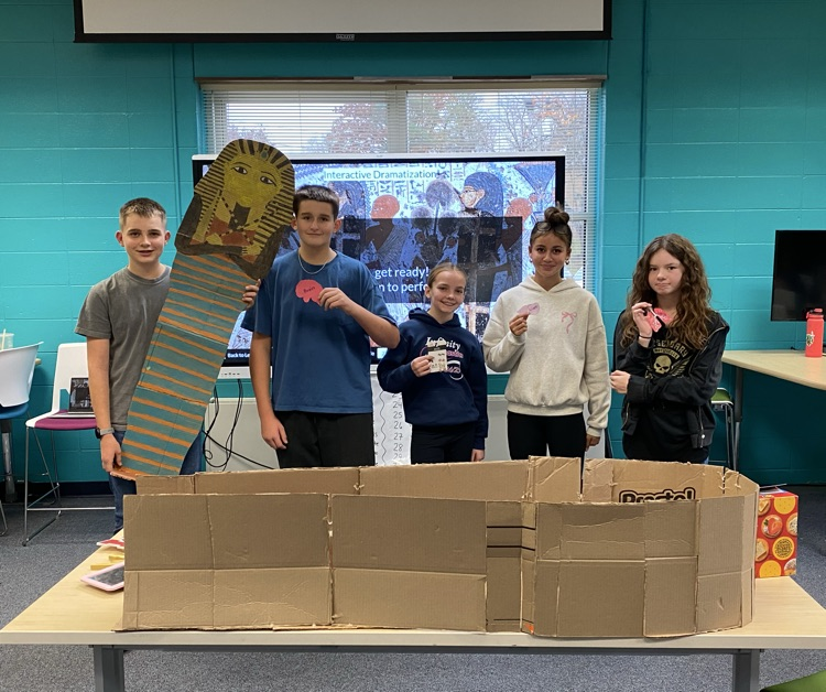 Last week Mr. DeBono's 7th grade Social Studies students learned about Egyptian social classes by working in groups, roll playing and bringing this ancient civilization back to life! #wearemuir