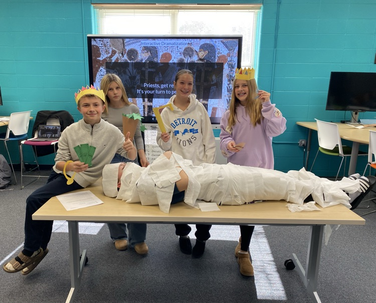 Last week Mr. DeBono's 7th grade Social Studies students learned about Egyptian social classes by working in groups, roll playing and bringing this ancient civilization back to life! #wearemuir