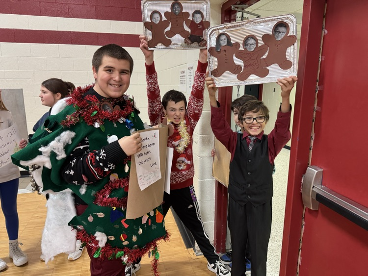 We head into break with the annual Margaret E. Muir Holiday Tree Parade! Mr. DeBono's class took 1st, Ms. Marszalek 2nd and Ms. Marshall 3rd. Thanks to all of our participants! Have a great break Colts!