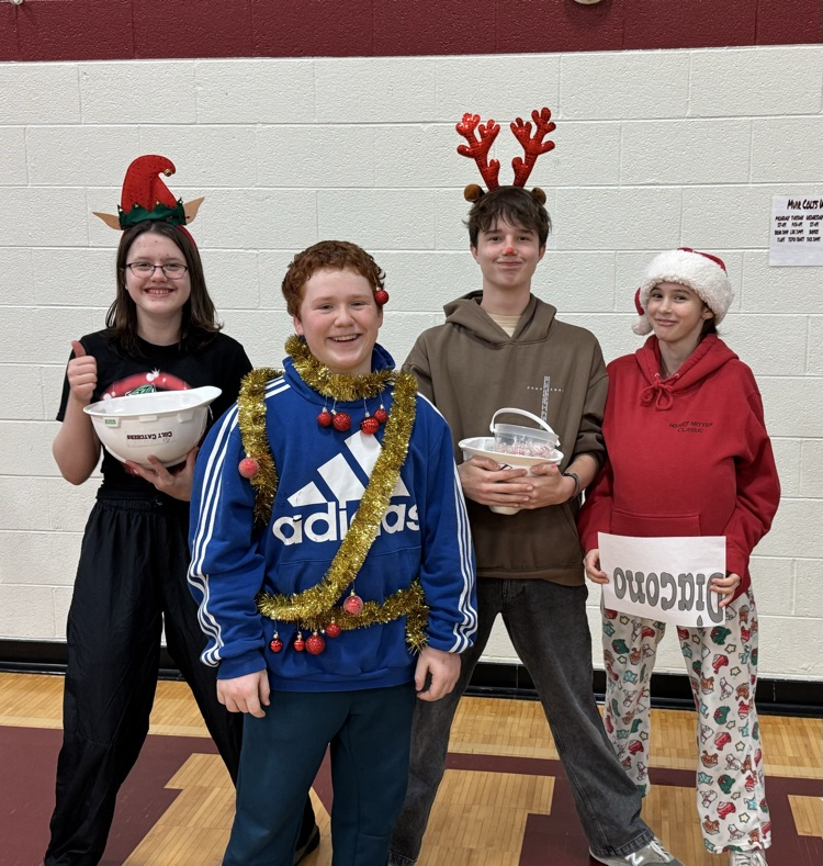 We head into break with the annual Margaret E. Muir Holiday Tree Parade! Mr. DeBono's class took 1st, Ms. Marszalek 2nd and Ms. Marshall 3rd. Thanks to all of our participants! Have a great break Colts!