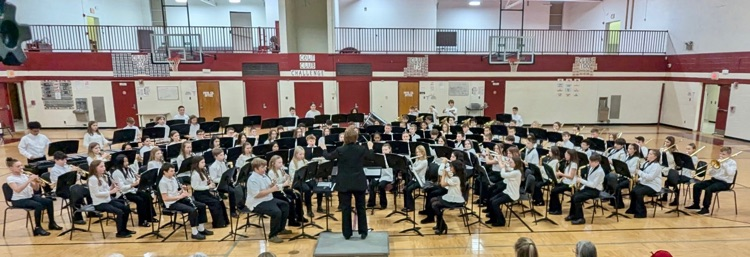 Congratulations to Muir's 6th Grade Beginning Band on an amazing first concert! #wearemuir