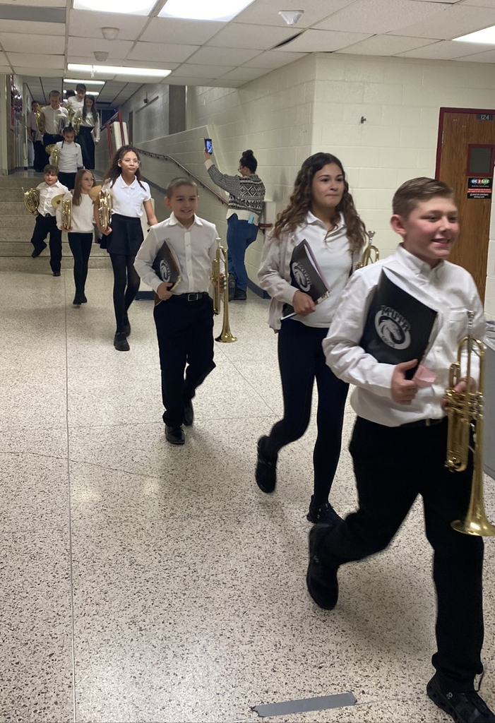 Congratulations to Muir's 6th Grade Beginning Band on an amazing first concert! #wearemuir