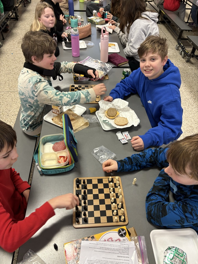 Thank you to our PTO for providing our students with brand new lunch games to check out and play! #wearemuir