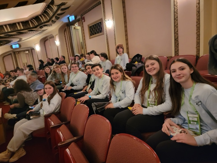 Muir Choir students enjoyed their break in Chicago. Seeing the sites, The Outsiders and more! #wearemuir