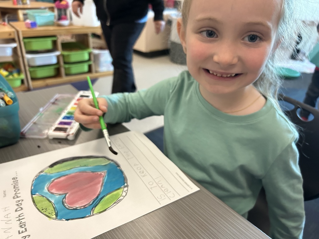 Creating pictures for Earth Day.