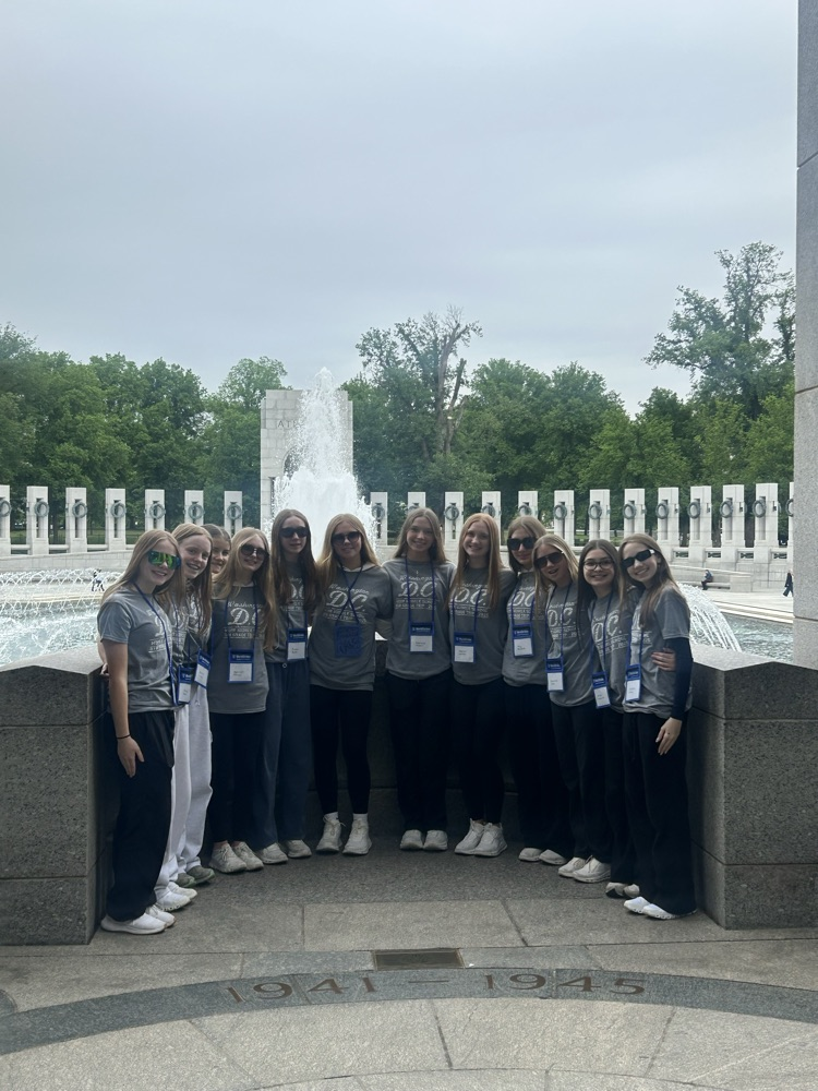 Day 1 in DC was a blast! Students saw the Washington Monument, WWII Memorial, The National Archives, FDR Memorial, Jefferson Memorial, Smithsonian Natural History Museum, Holocaust Museum and more! #wearemuir
