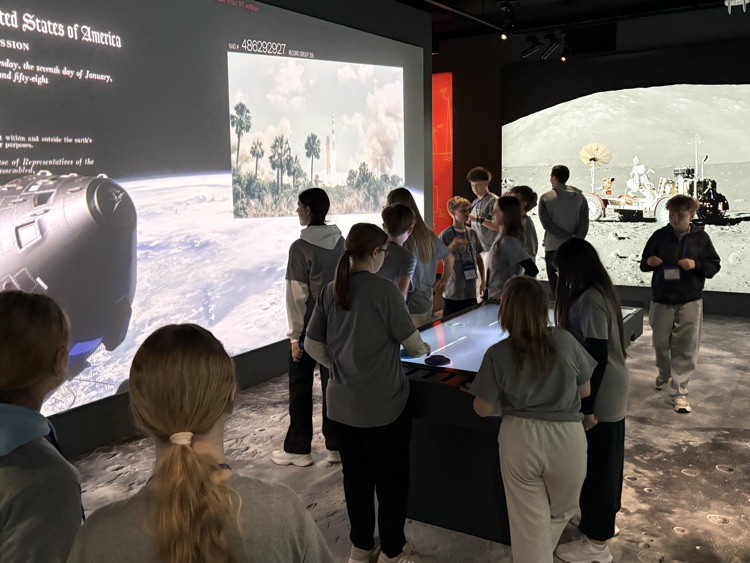 Day 1 in DC was a blast! Students saw the Washington Monument, WWII Memorial, The National Archives, FDR Memorial, Jefferson Memorial, Smithsonian Natural History Museum, Holocaust Museum and more! #wearemuir