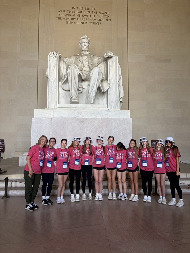 Day 2 in DC! Capitol, Lincoln Memorial, MLK Memorial, sunset cruise and more! #wearemuir