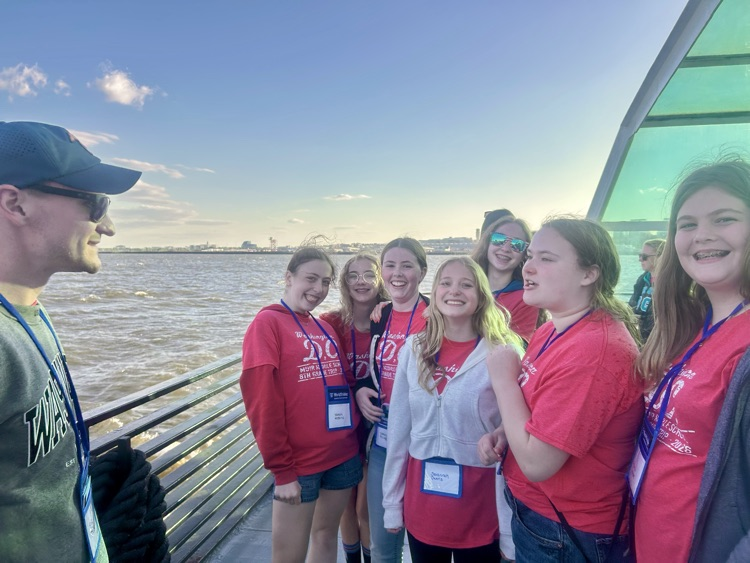 Day 2 in DC! Capitol, Lincoln Memorial, MLK Memorial, sunset cruise and more! #wearemuir