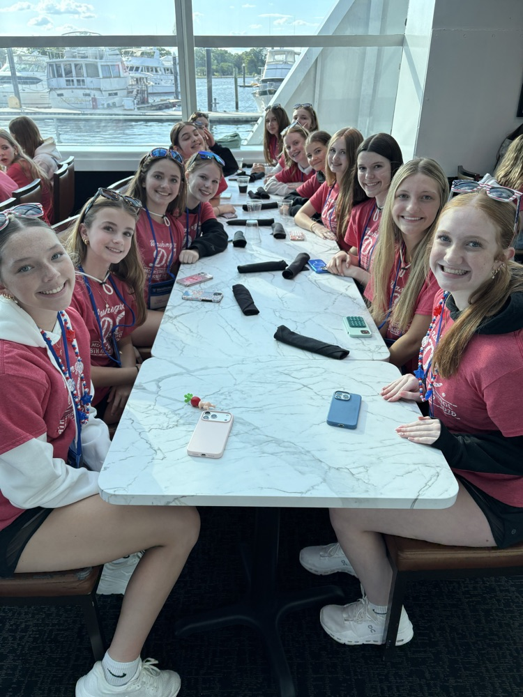 Day 2 in DC! Capitol, Lincoln Memorial, MLK Memorial, sunset cruise and more! #wearemuir